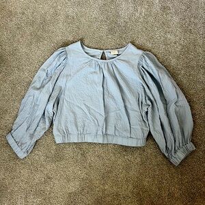 a new day Woman’s XL Light Blue Puff Sleeve Cropped Blouse 51% Cotton 48% Modal